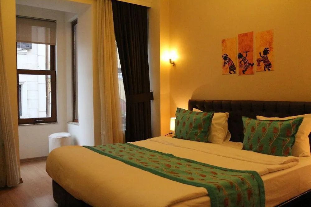 Plussuite Hotel Taksim اسطنبول 3*,  تركيا