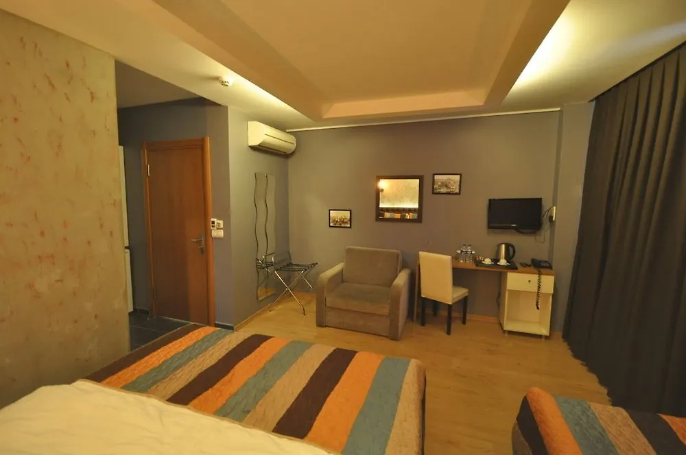 Plussuite Hotel Taksim اسطنبول 3*,  تركيا